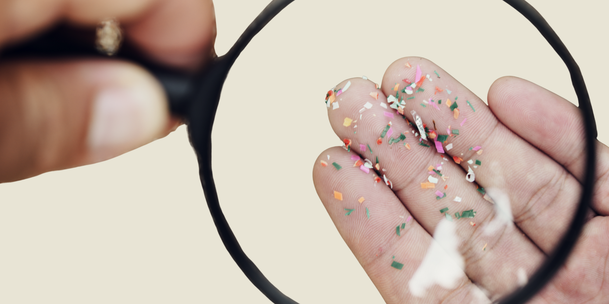 Microplastics in je skincare, hoe dan?!