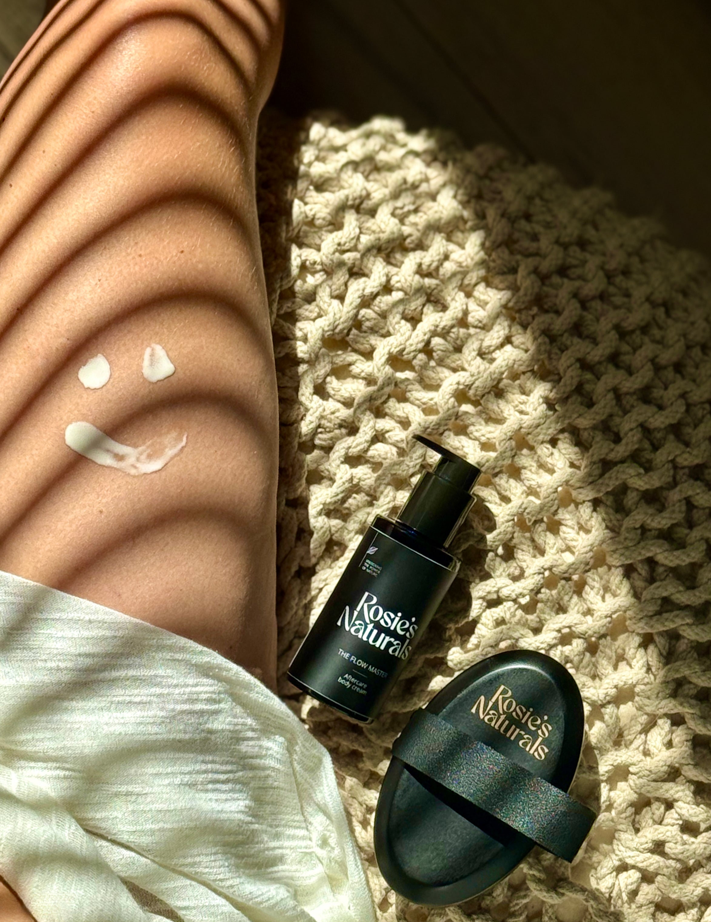 Smiley op been getekend met The Flow Master bodycream van Rosie's Naturals, feel-good bodycare