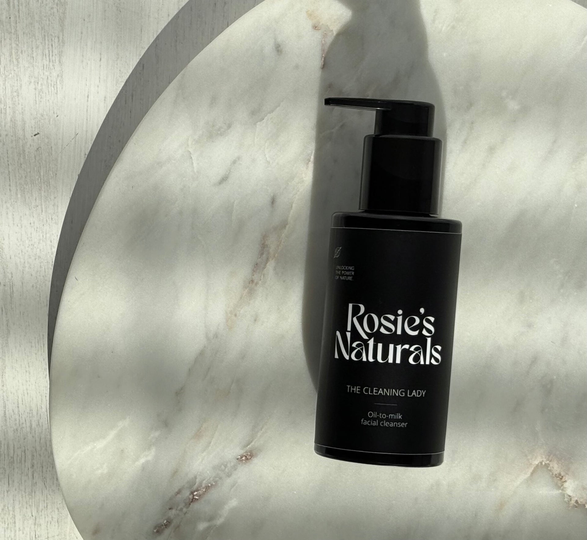 The Cleaning Lady van Rosie's Naturals, 100% natuurlijke oil-to-milk cleanser, geschikt voor alle huidtypes