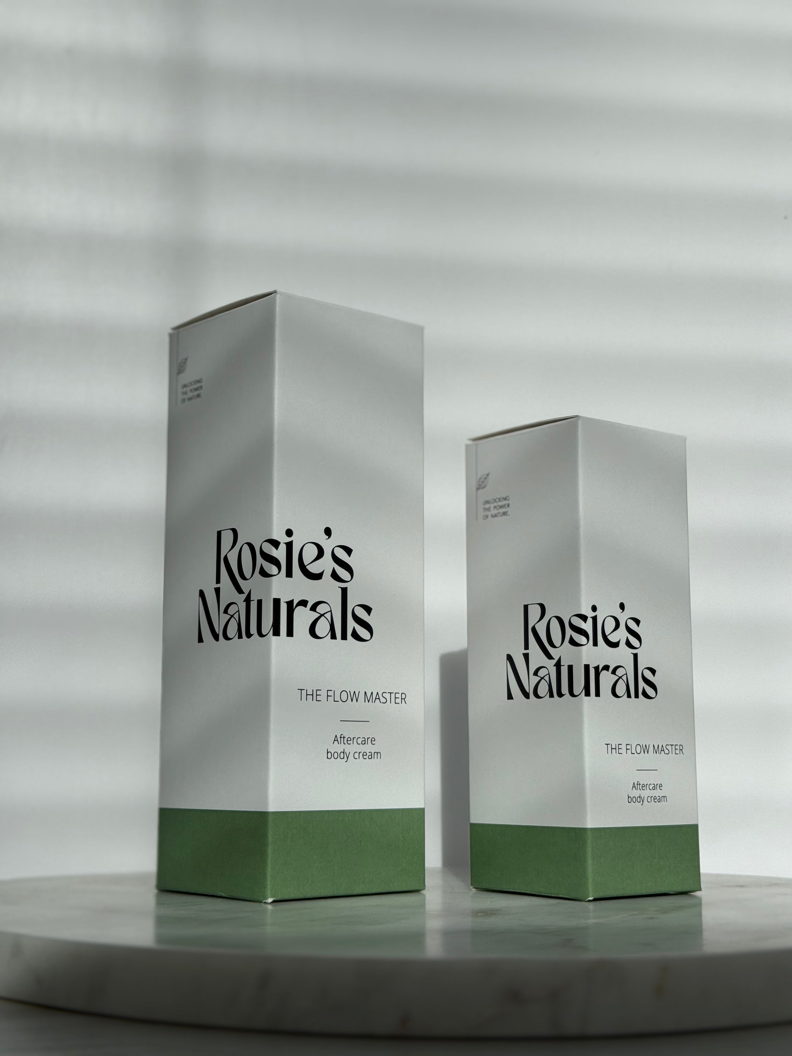 The Flow Master aftercare body cream met magnesium en arnica, ideaal na sporten of intensieve inspanning. Verkrijgbaar in 2 maten in prachtige doosjes.