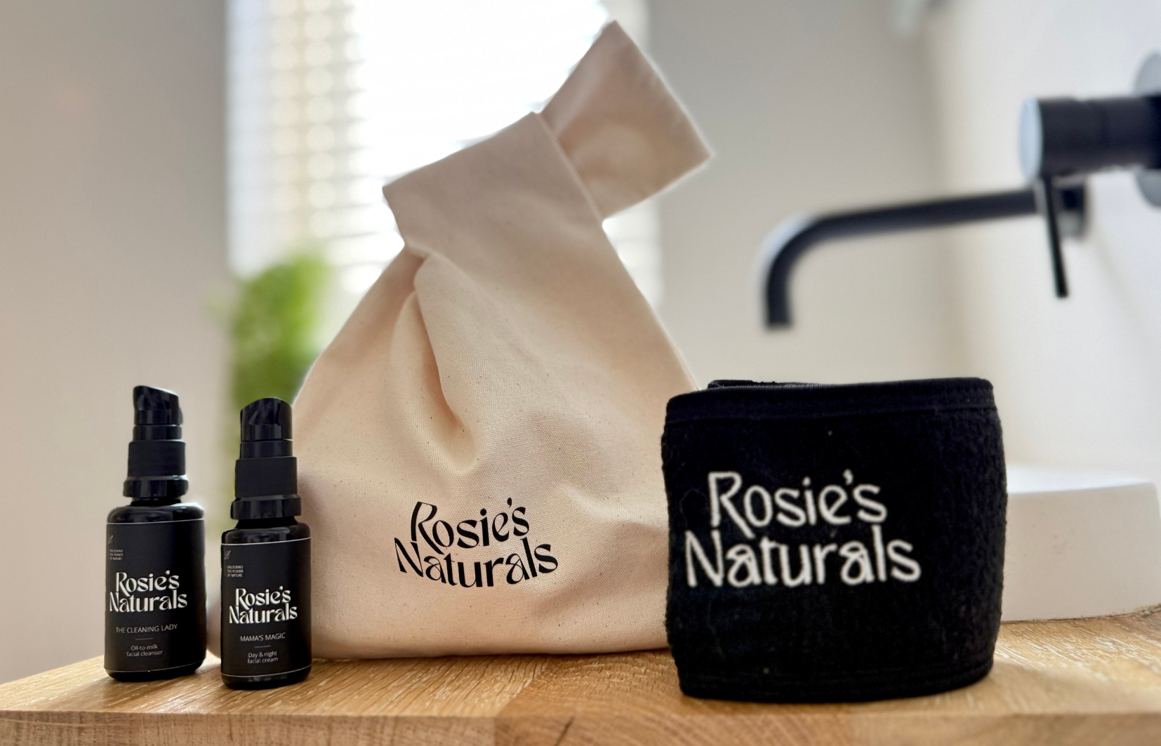 Vooraanzicht van de travel bag van Rosie's Naturals